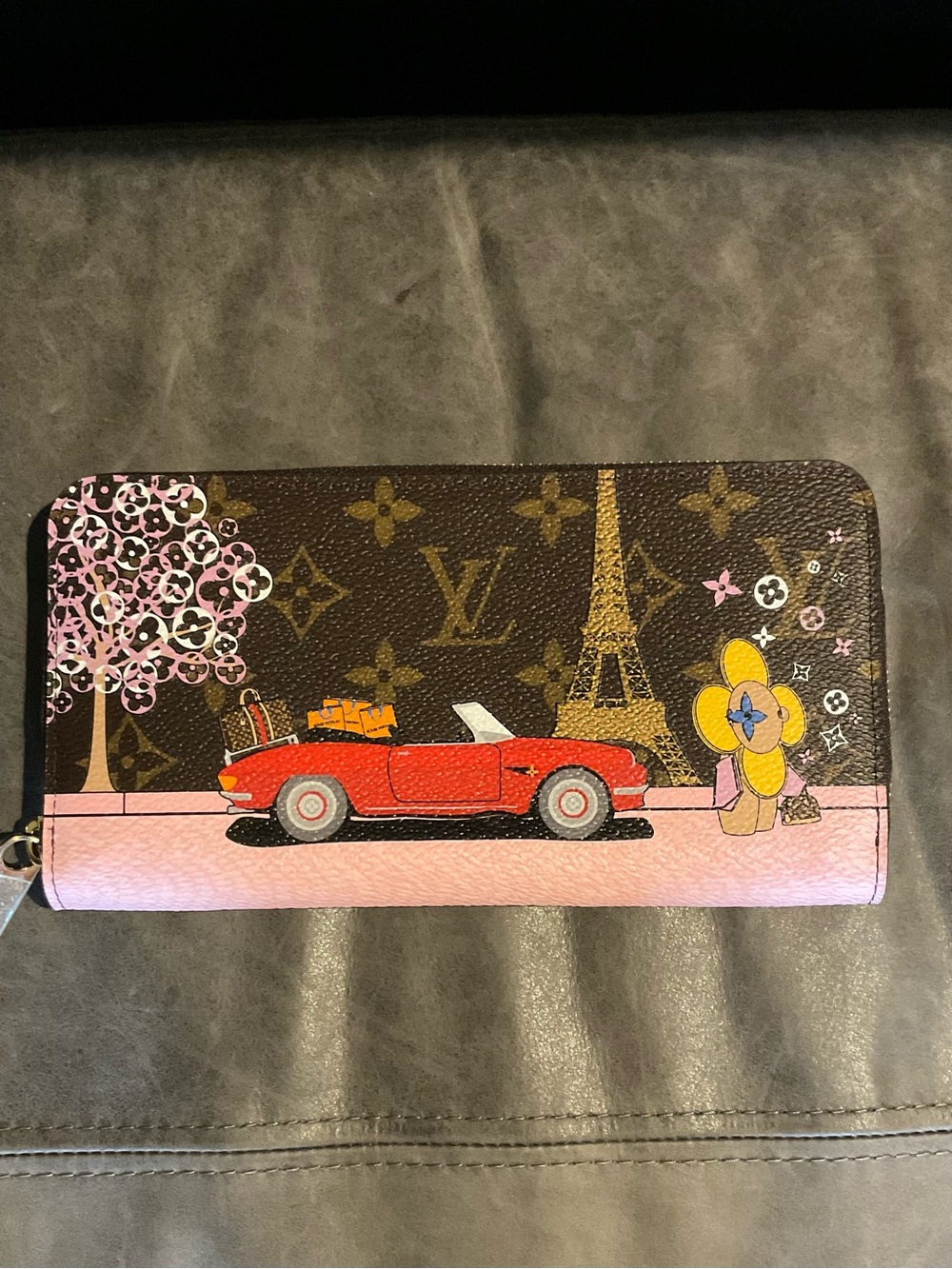 Louis Vuitton Zippy Wallet Monogram Vivienne Paris NIB Limited Edition